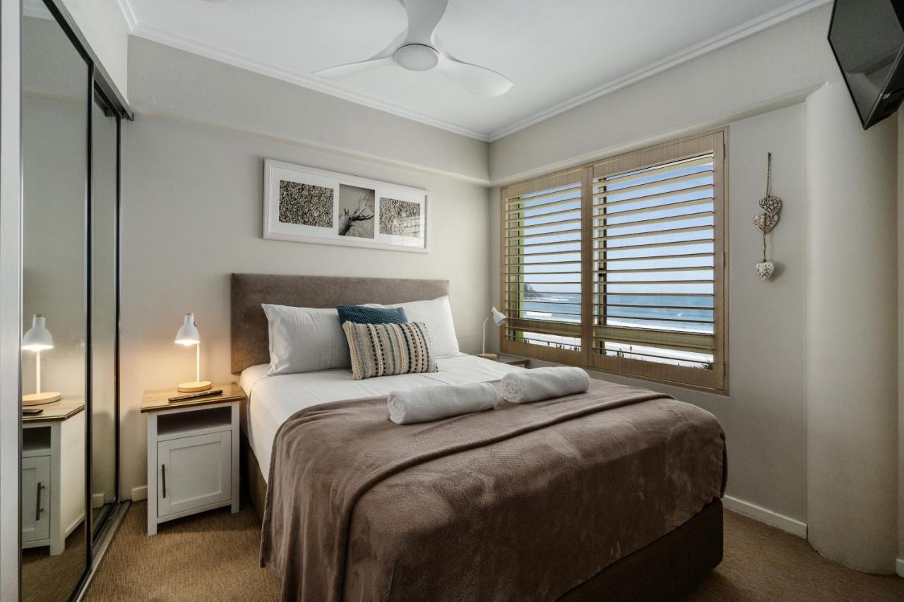 Rolling Surf Resort Caloundra Bagian luar foto