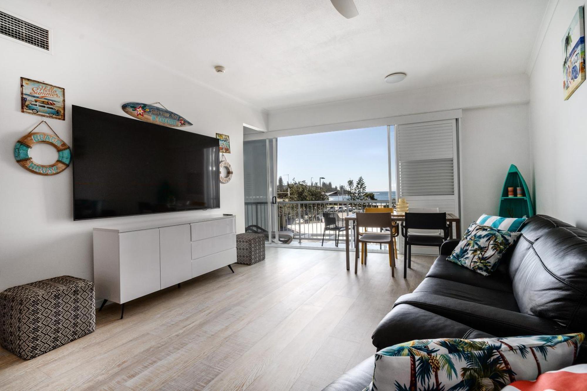 Rolling Surf Resort Caloundra Ruang foto