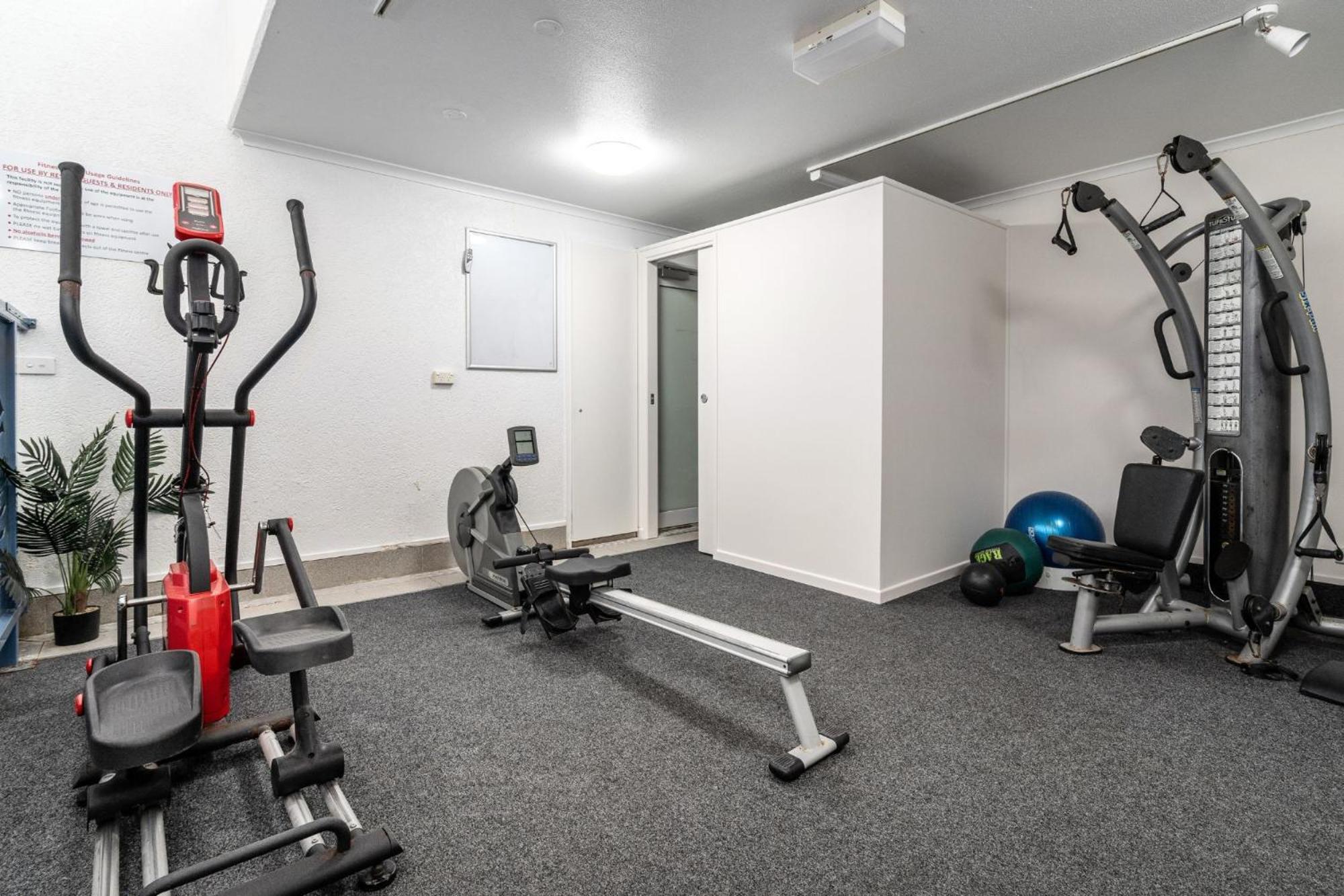 Rolling Surf Resort Caloundra Bagian luar foto