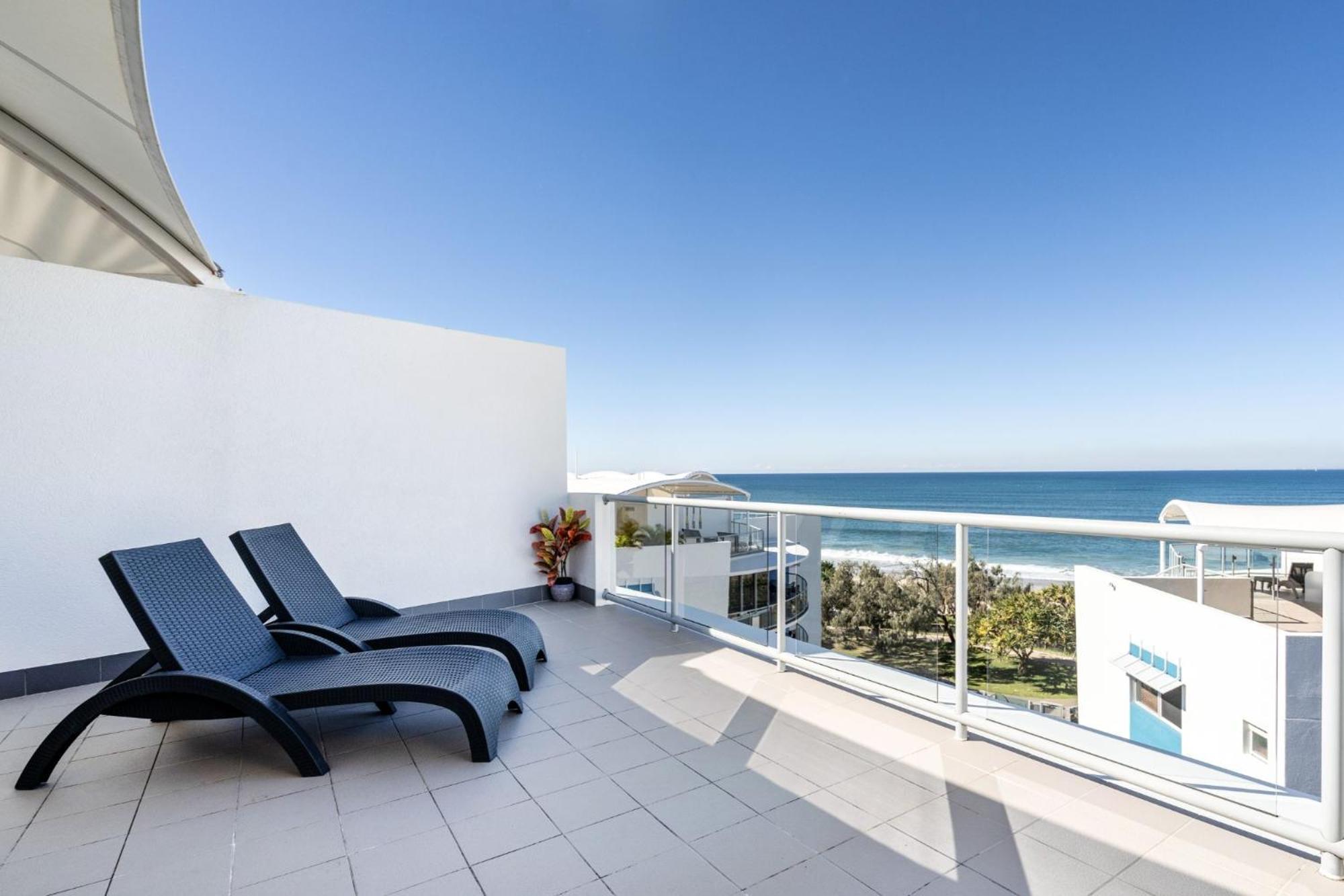Rolling Surf Resort Caloundra Bagian luar foto